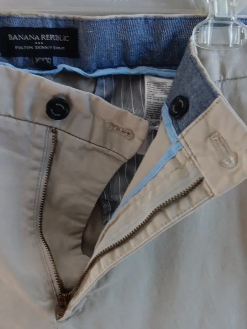 Banana Republic Men's Chinos in Light Beige
